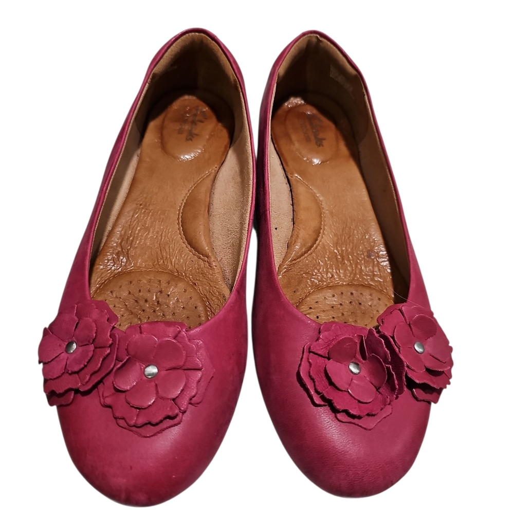 Clarks Artisan Pink Leather Flower Flats 9W Comfort Slip On Ballet Shoes Boho - Picture 2 of 8